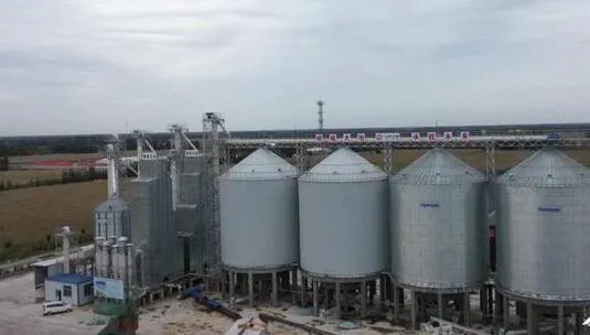 多雨之秋農機人各顯神通 盡最大可能確保“三秋”農機化生產