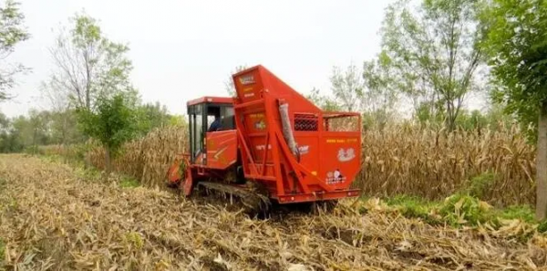 多雨之秋農機人各顯神通 盡最大可能確保“三秋”農機化生產